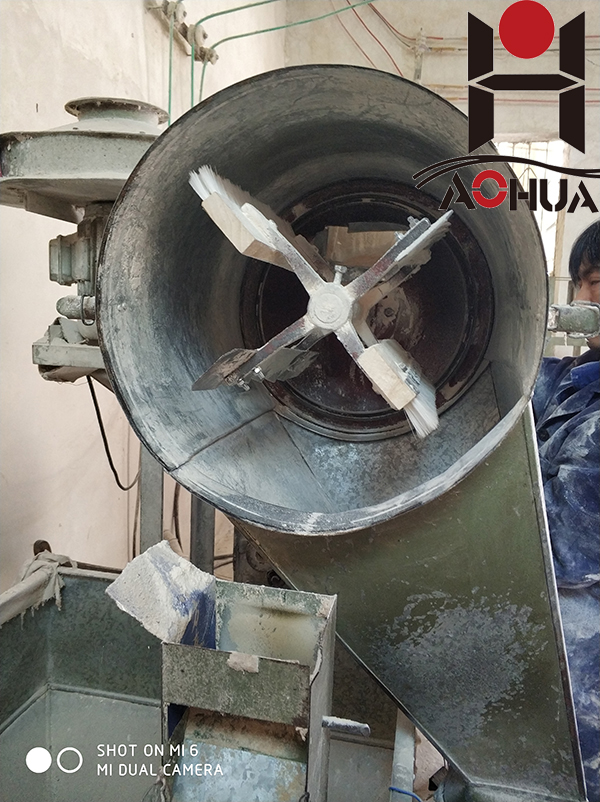 Small single roller mill for wheat and maize, Corn flour milling plant and grits mill